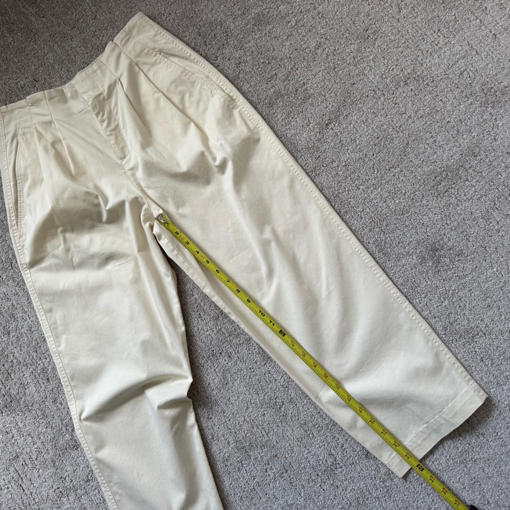 High-Waist Pleated Wide-Leg Pants — Cream - Picture 9 of 10